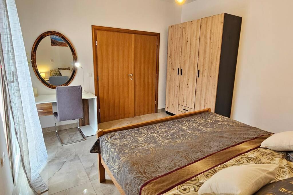 Apartmani Mira Задар Экстерьер фото
