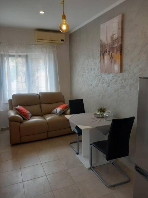 Apartmani Mira Задар Экстерьер фото