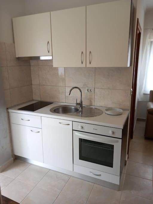 Apartmani Mira Задар Экстерьер фото